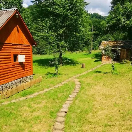 Holiday home еко під полониною *
