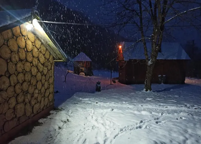بيت للعطل еко під полониною *